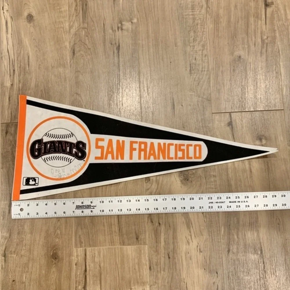 Vintage MLB Baseball San Francisco Giants Felt Orange, Black & White MLB Pennant
